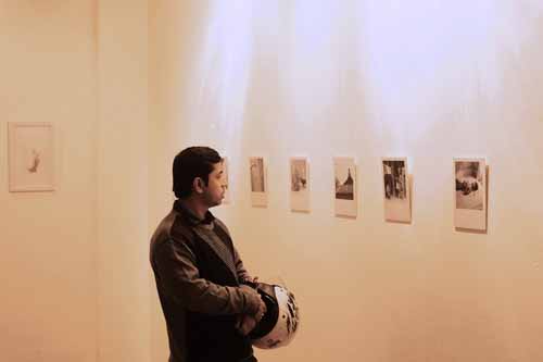 Visitor, Art Gallery at Egaro Photo Festival, Nazrul Kalakshetra, Agartala